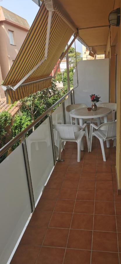 Appartement A Cote De La Mer L'Estartit Extérieur photo